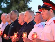 На площади Революции прошла патриотическая акция «Свеча памяти»