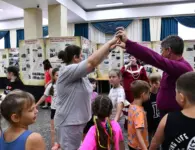 В Ейском ГДК прошла игровая программа «Хоровод дружбы»