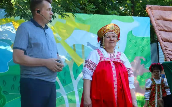 «Курочка Ряба» по-новому: инклюзивный театр «Страна чудес» покорил сердца ейчан