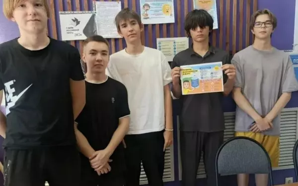Как не перегреться в жару: ейской молодежи напомнили главные правила безопасности