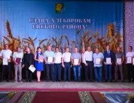 В Ейском районе чествовали героев жатвы-2026