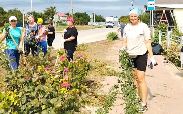В Должанской провели субботник и привели в порядок общественные территории