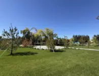 На Ейской косе благоустроили прибрежную зону и убрали незаконные торговые объекты
