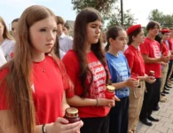 В школе №20 Ейска открыли мемориальную доску в память о Денисе Ставрунове