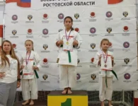 Ейские каратисты завоевали 36 медалей на соревнованиях в Таганроге